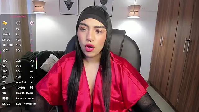 emma connor1 online show from November 22, 2025, 12:15 pm