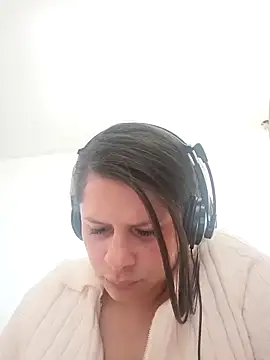 MaylinTorres online show from February 5, 2026, 2:54 pm