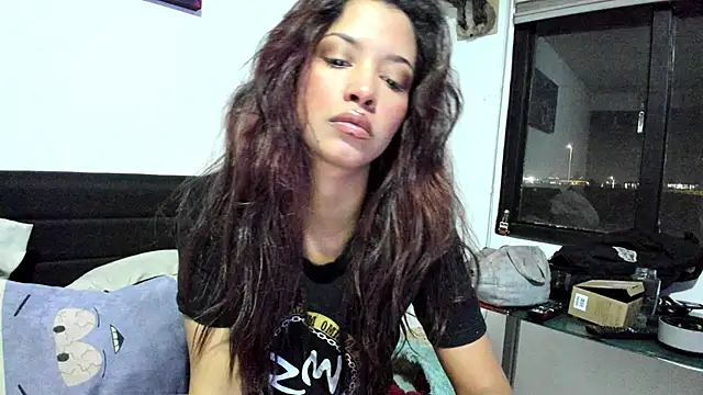 cat rose 25 online show from November 21, 2025, 12:54 am