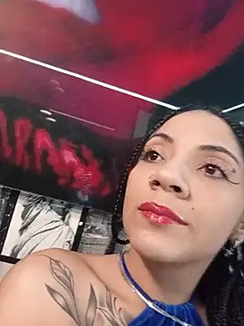 Rousanyel online show from November 5, 2025, 5:02 pm