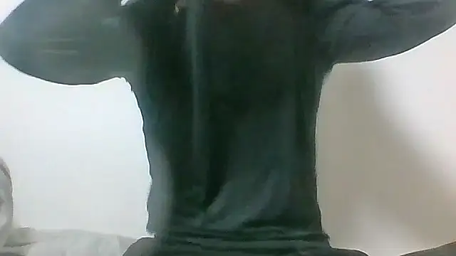 hiroto11058 online show from January 7, 2026, 3:14 pm