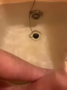 houkeiboy78 online show from December 4, 2025, 9:51 am