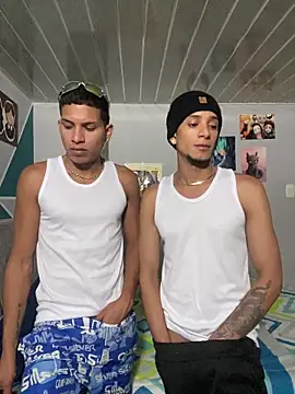 Snapshot of Mike_and_Rayan chatting on March 3, 2026, 5:02 am Mike and Rayan online show from March 3, 2026, 5:02 am