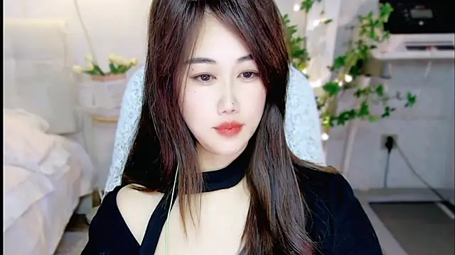 tutumissy online show from December 1, 2025, 2:00 pm