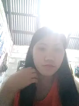 Snapshot of JuicyKittie20 chatting on November 5, 2025, 2:06 pm JuicyKittie20 online show from November 5, 2025, 2:06 pm