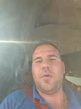 Chubbytop454 online show from November 5, 2025, 2:17 pm