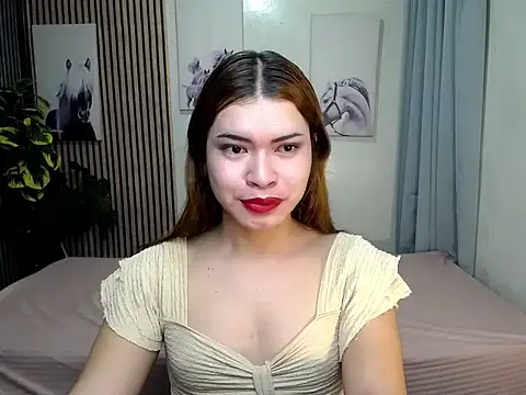 Snapshot of furry_puss chatting on December 3, 2025, 11:14 pm furry puss online show from December 3, 2025, 11:14 pm