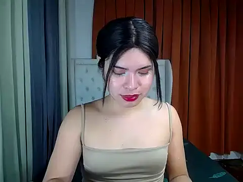 Snapshot of furry_puss chatting on May 2, 2026, 5:12 am furry puss online show from May 2, 2026, 5:12 am