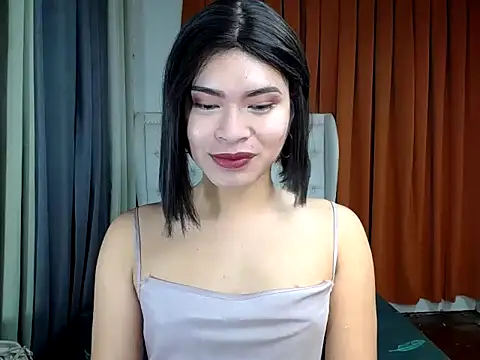 Snapshot of furry_puss chatting on May 4, 2026, 11:23 pm furry puss online show from May 4, 2026, 11:23 pm