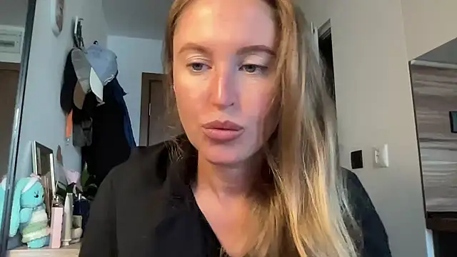 Ameli8 online show from November 6, 2025, 9:21 am