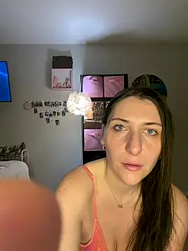 Snapshot of alexagrace555xo chatting on November 10, 2025, 9:30 am alexagrace555xo online show from November 10, 2025, 9:30 am