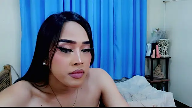 sweet sophiaxx online show from April 24, 2026, 12:24 am