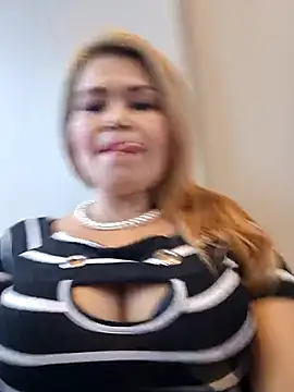 dirty mother3 online show from January 12, 2026, 10:37 pm