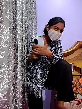 Student12th online show from November 19, 2025, 4:51 pm