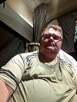 Grase44 online show from May 9, 2026, 9:53 pm