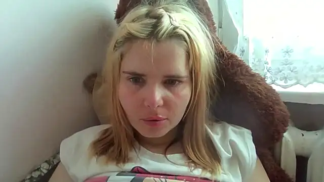 HornyElena online show from March 17, 2026, 2:31 pm