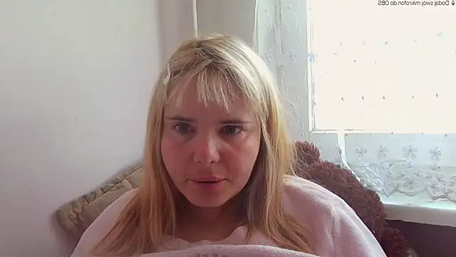 HornyElena online show from May 14, 2026, 10:55 am