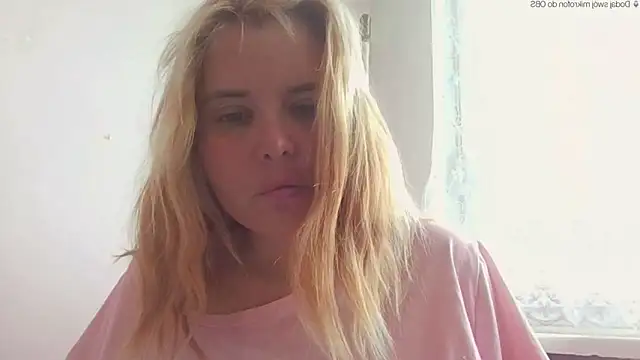 HornyElena online show from May 16, 2026, 4:06 pm