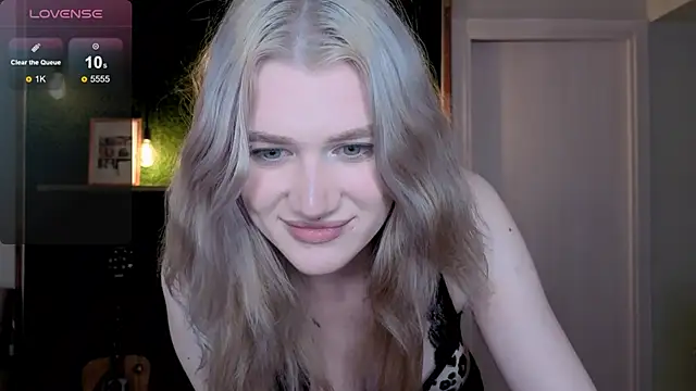eshleeygreen online show from June 7, 2026, 2:54 pm