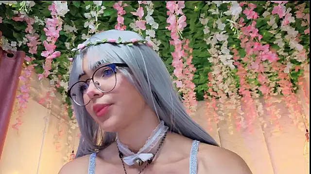 Snapshot of _ViolletteNoir_ chatting on March 10, 2026, 8:58 pm ViolletteNoir online show from March 10, 2026, 8:58 pm