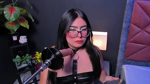 Snapshot of Amy_whittee chatting on March 19, 2026, 3:43 am Amy whittee online show from March 19, 2026, 3:43 am