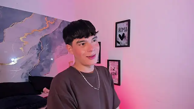 Isaac Kurtt online show from November 27, 2025, 7:38 pm