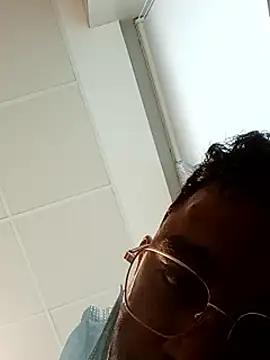 ParlousCarpet online show from March 13, 2026, 1:56 am