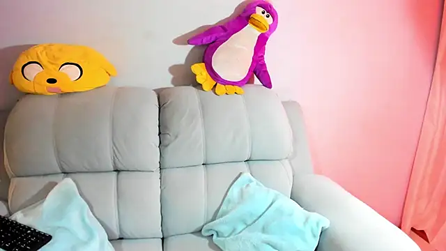 Lilith Zenith  online show from November 9, 2025, 7:06 am