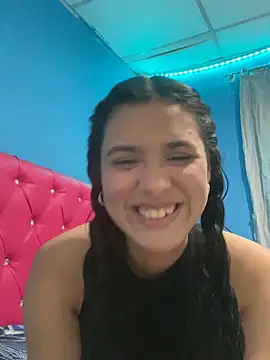 Chiquinquira3 online show from May 30, 2026, 6:32 am