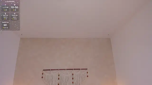 Snapshot of _hanna_sky chatting on June 11, 2026, 6:17 pm hanna sky online show from June 11, 2026, 6:17 pm