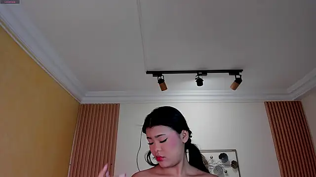 Snapshot of _hanna_sky chatting on July 29, 2026, 6:17 pm hanna sky online show from July 29, 2026, 6:17 pm