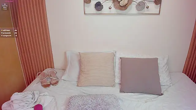 Snapshot of _hanna_sky chatting on July 31, 2026, 11:26 pm hanna sky online show from July 31, 2026, 11:26 pm
