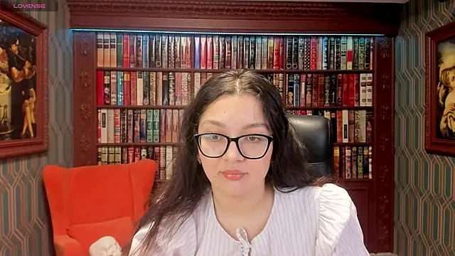 ZarifaEastWonder online show from November 8, 2025, 9:46 pm