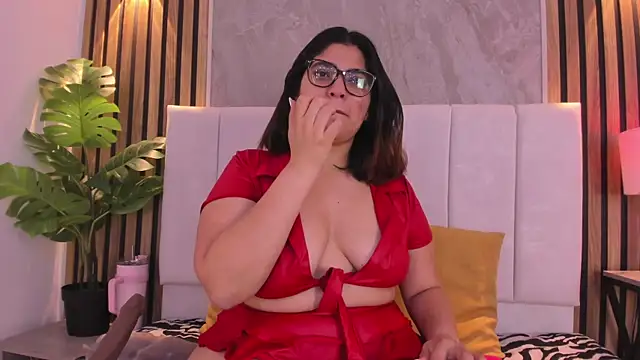 Carlotta de velour online show from June 21, 2026, 3:20 am