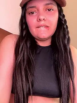 candicewest  online show from January 17, 2026, 5:27 pm