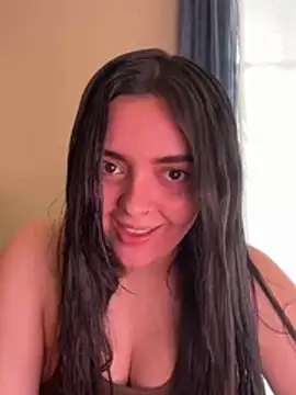 candicewest  online show from February 12, 2026, 4:24 pm