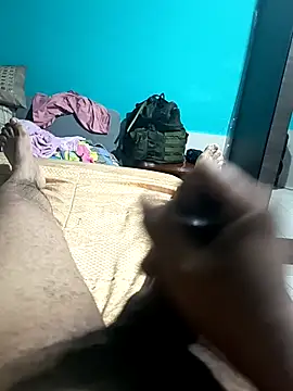 Loquillopajero online show from March 16, 2026, 12:20 pm