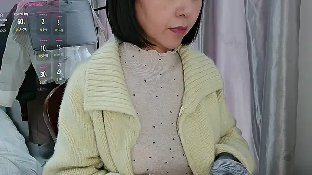 Wanwan61 online show from November 15, 2025, 6:11 am