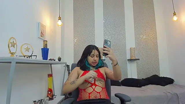 Luary69  online show from November 7, 2025, 11:54 am