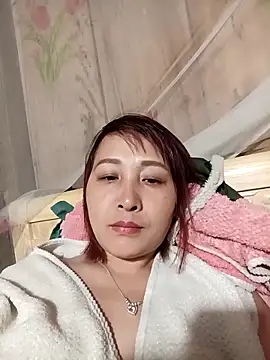 Missa-kute20 online show from February 8, 2026, 1:58 pm