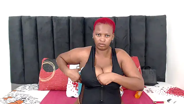 Snapshot of Miss-Berries chatting on March 7, 2026, 7:00 pm Miss-Berries online show from March 7, 2026, 7:00 pm