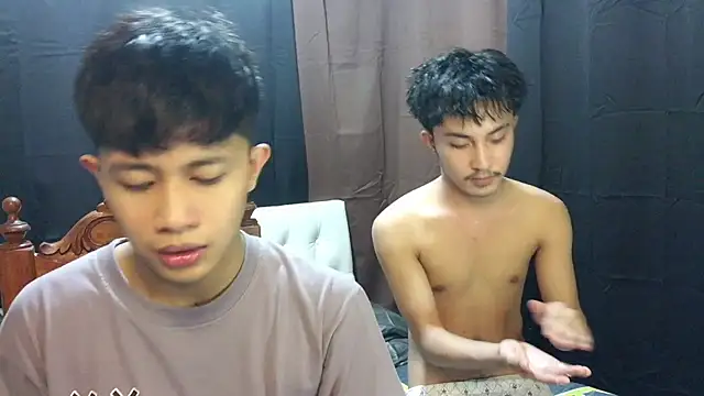 Snapshot of Urloverhardcock chatting on July 18, 2026, 6:50 am Urloverhardcock online show from July 18, 2026, 6:50 am