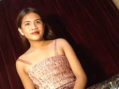 Rema thebigcock online show from December 4, 2025, 10:13 am