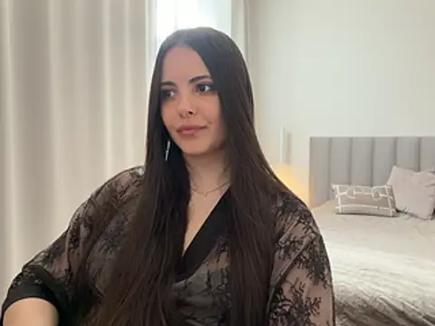 Mylina  online show from April 6, 2026, 8:26 am