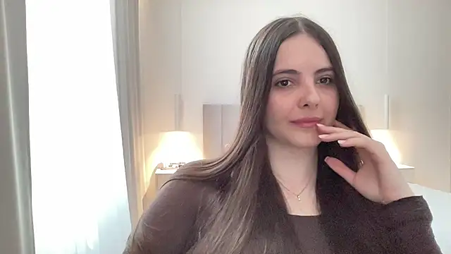 Mylina  online show from April 14, 2026, 10:21 am