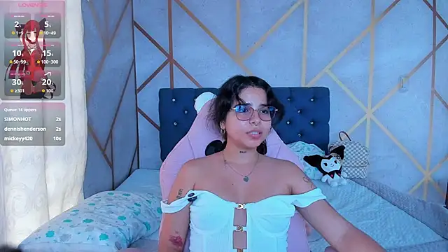  vaiolet owo online show from March 8, 2026, 10:24 pm