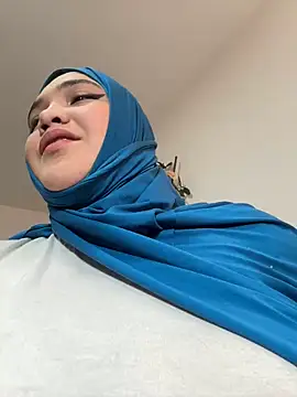 sweetmuslim01 online show from December 9, 2024, 7:29 pm