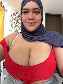 sweetmuslim01 online show from March 14, 2025, 4:40 pm
