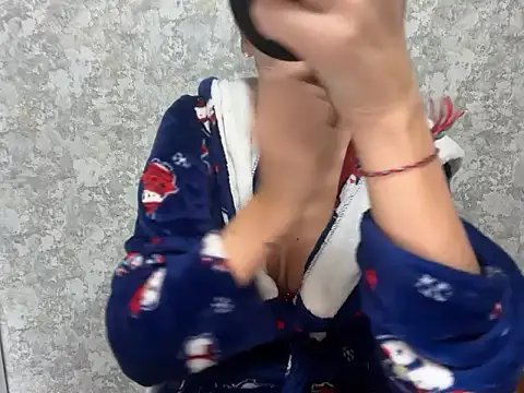 Angelinaa19 online show from November 30, 2025, 10:08 am