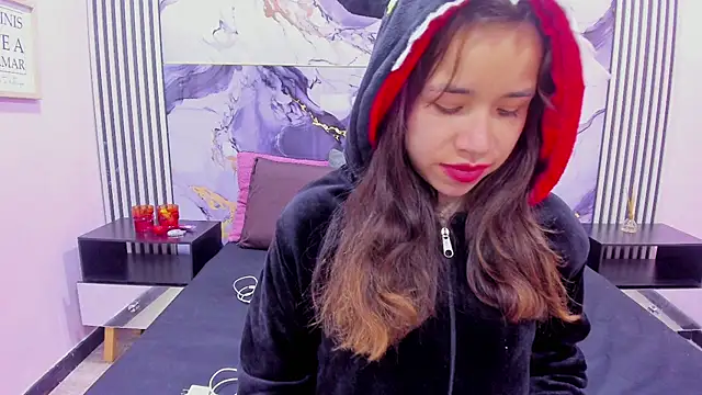 Hot Barbie Poku2 online show from November 11, 2025, 3:17 am